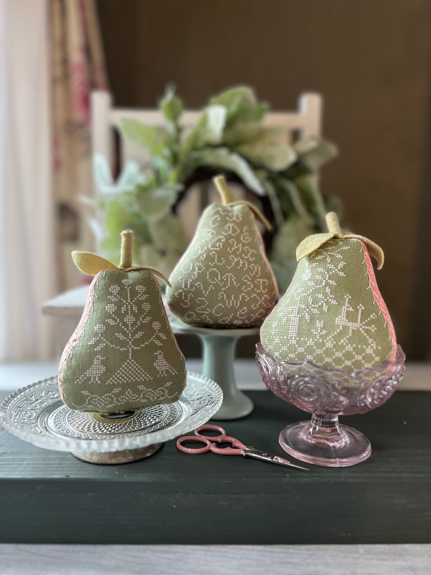 NW-111 Spring Green Pears